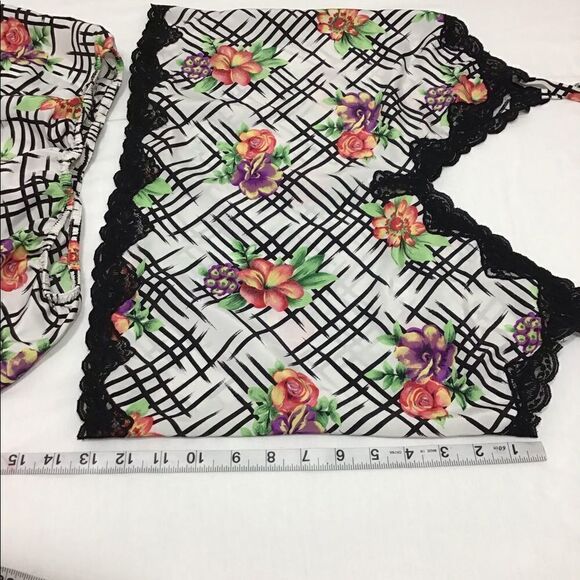 Victoria’s Secret Gold Label 2-Piece Floral Print Pajama Set Vintage Size S - Picture 7 of 11
